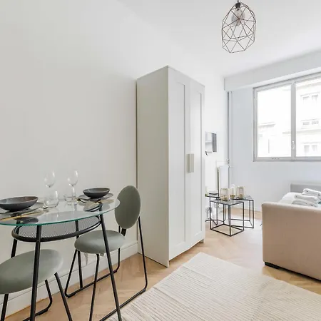 Cosy - Arc De Triomphe - Mobility Lease Апартаменты Париж